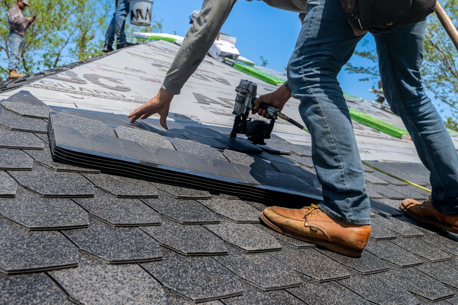 how to install ridge cap on shingle roof